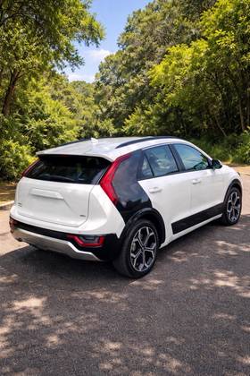 KIA NIRO 1.6 GDI HEV SX PRESTIGE DCT KIA NIRO 1.6 GDI HEV SX PRESTIGE DCT